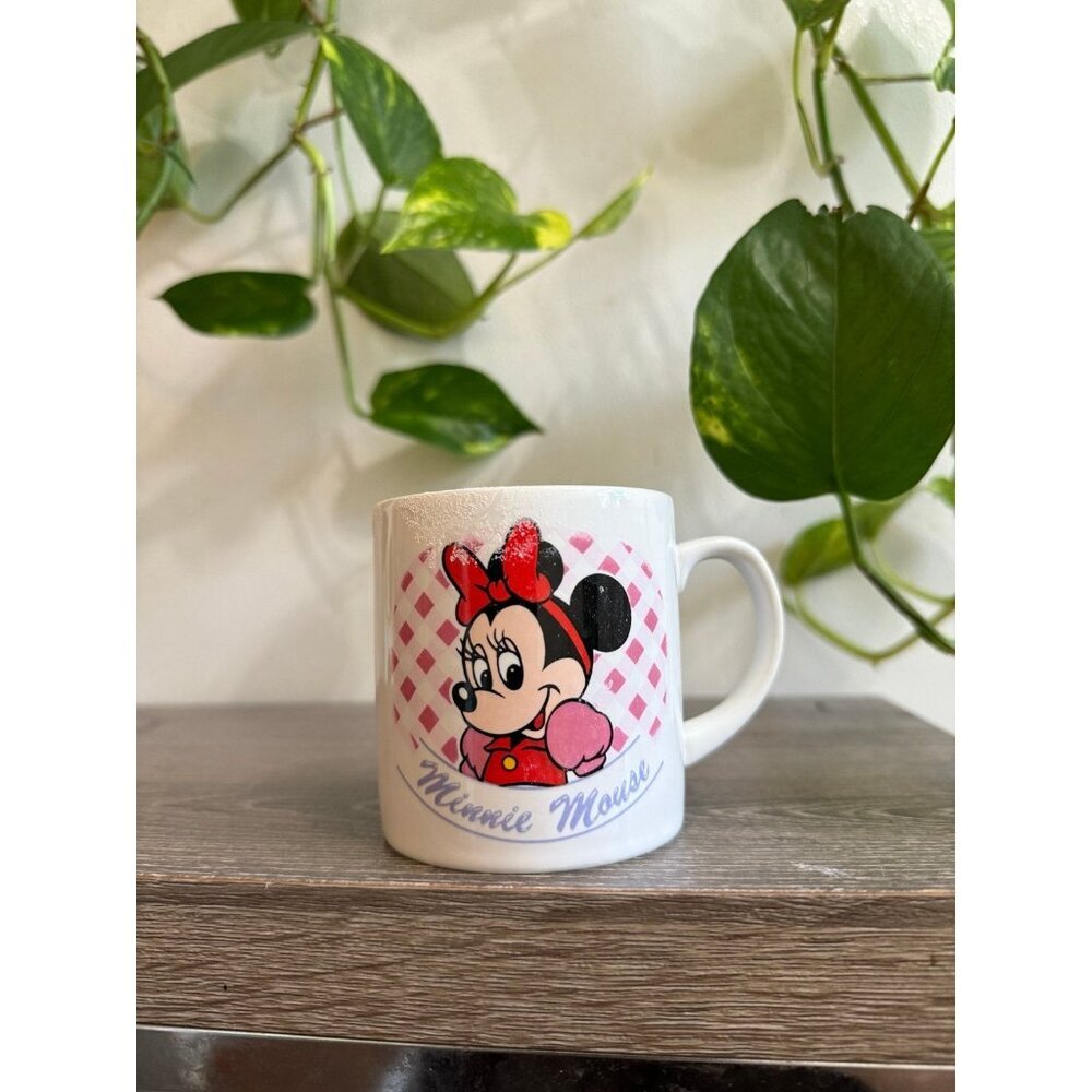 Sango China Japan Disney’s Minnie mouse, Walt Disney Productions mug